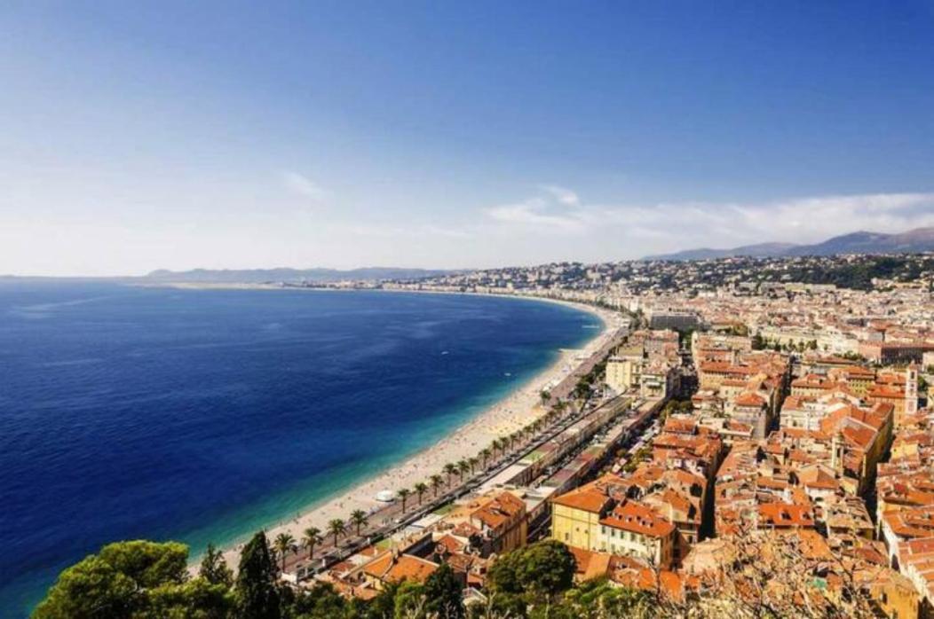 Vue Mer Et Montagne Panoramique Nizza Esterno foto